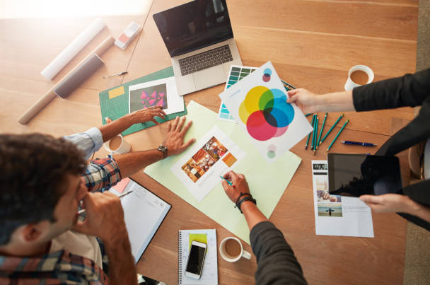 Les tendances actuelles en matière de supports de communication pour les entreprises : Un guide pour rester compétitif
