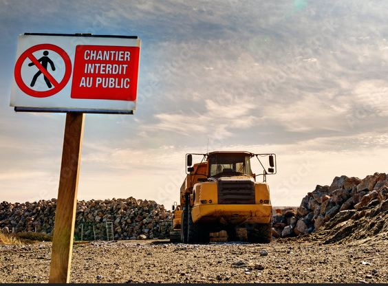 panneau signaletique de chantier btp gard ales ganges herault