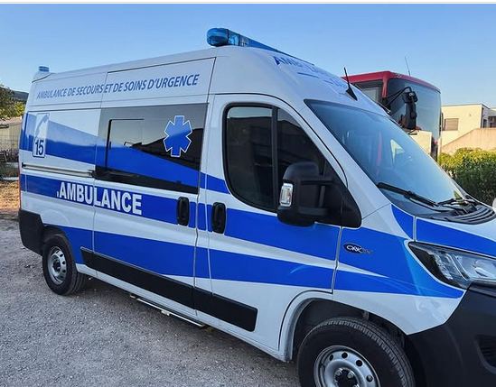 marquage adhesif ambulance kit balisage normé Ganges Occitanie